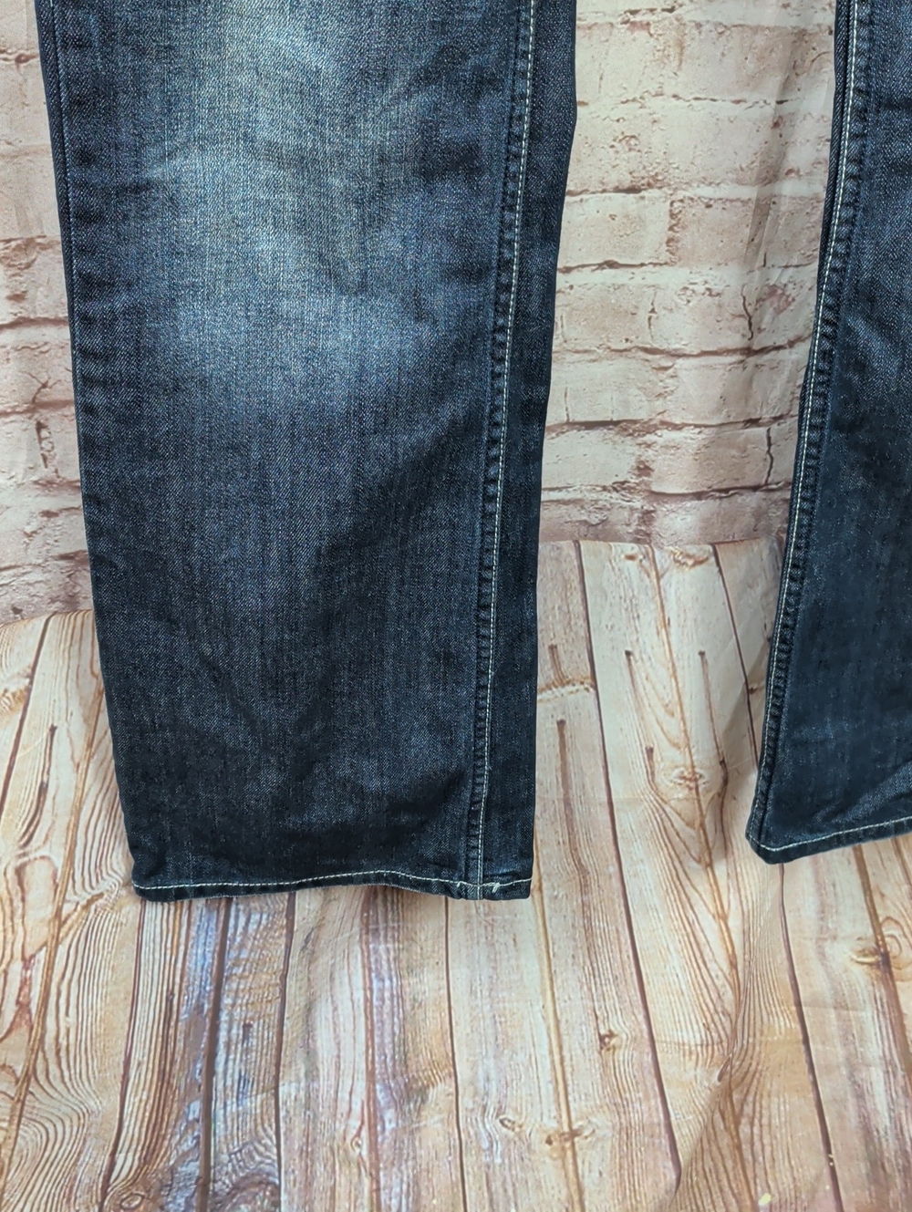 Helix Men's Dark Blue Bootcut Jeans 32 X 32 New - Picture 2 of 10